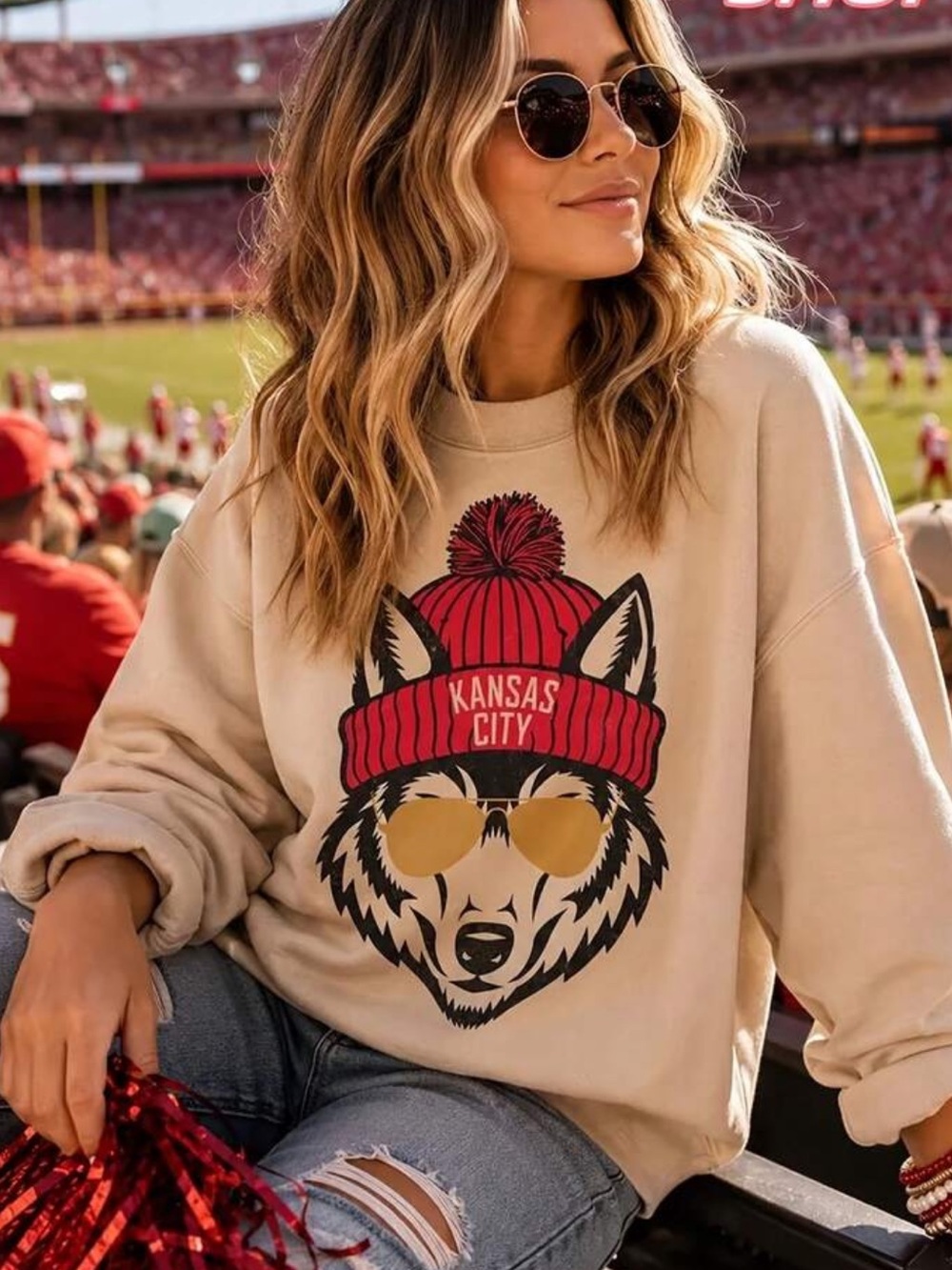 Cream Kansas City Wolf Graphic Pullover Hoodie